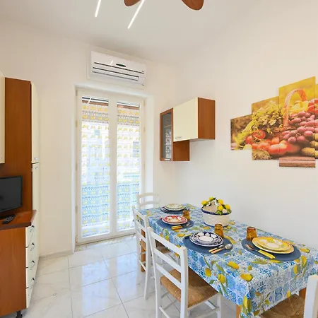 Gerbera A Con Balcone Apartment *